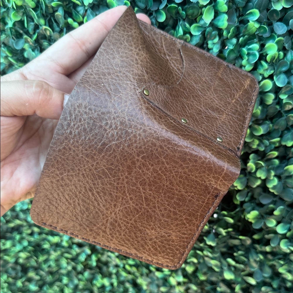 Handmade Genuine Brown Leather Wallet - Picture 4 of 4